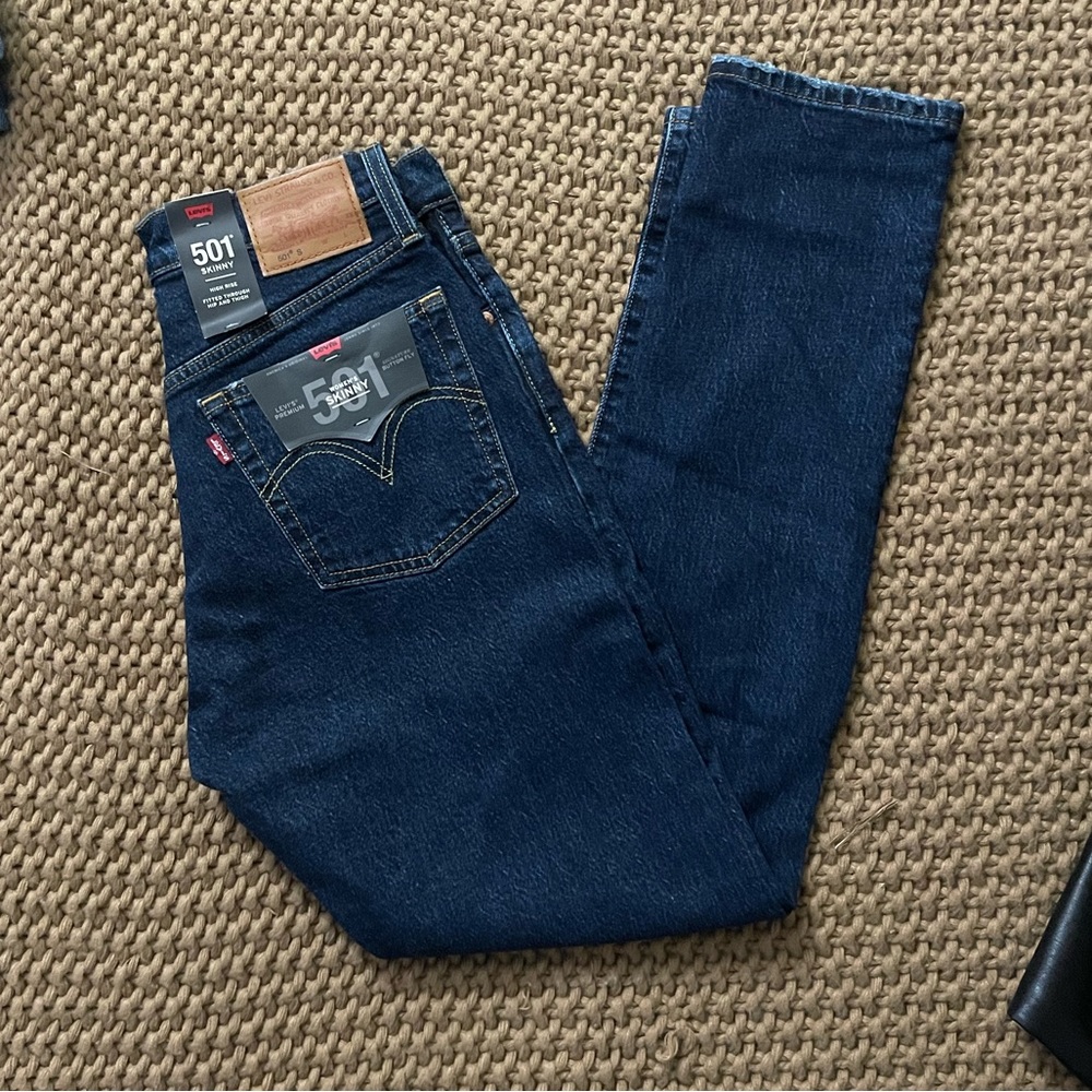 Levi Jean - Picture 3 of 8